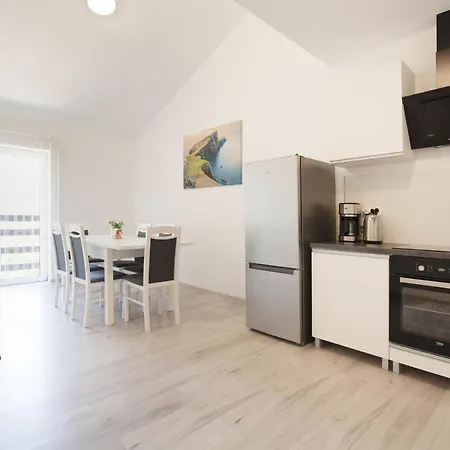Sandra Apartment *