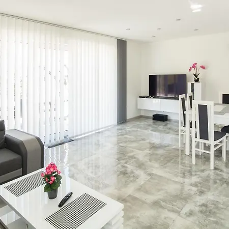 Apartment Sandra Klodzko